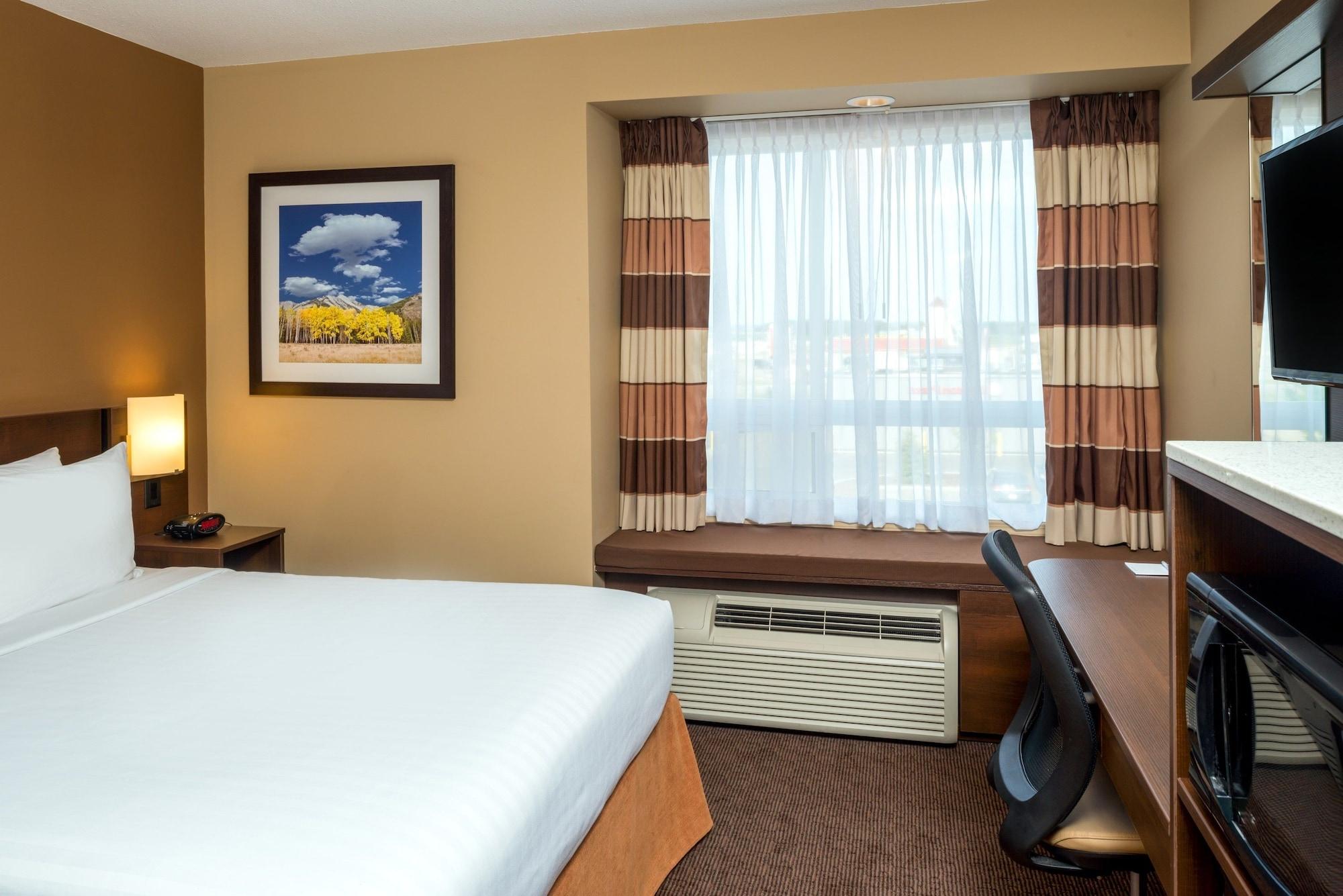 Microtel Inn & Suites By Wyndham רד דיר מראה חיצוני תמונה
