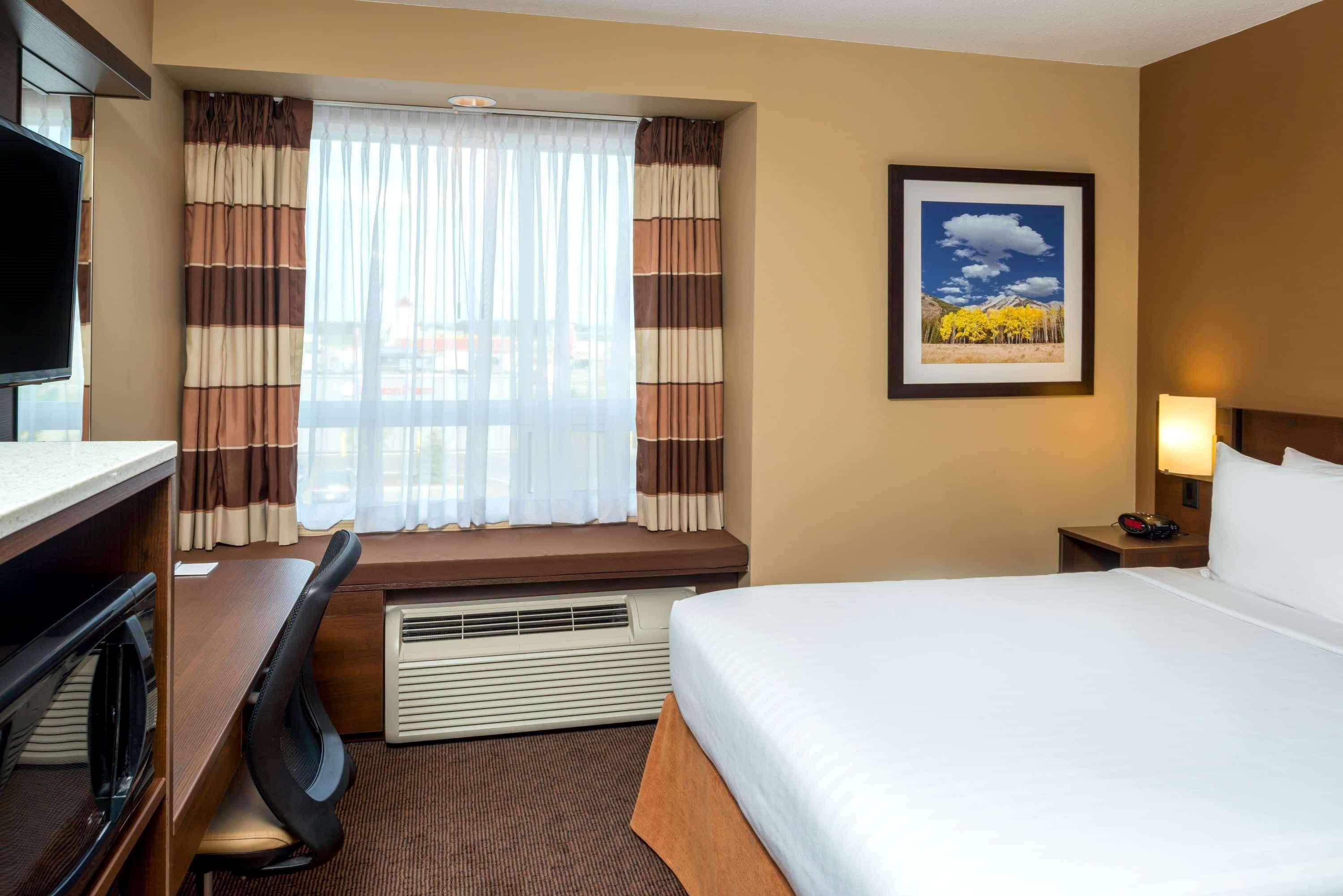 Microtel Inn & Suites By Wyndham רד דיר מראה חיצוני תמונה