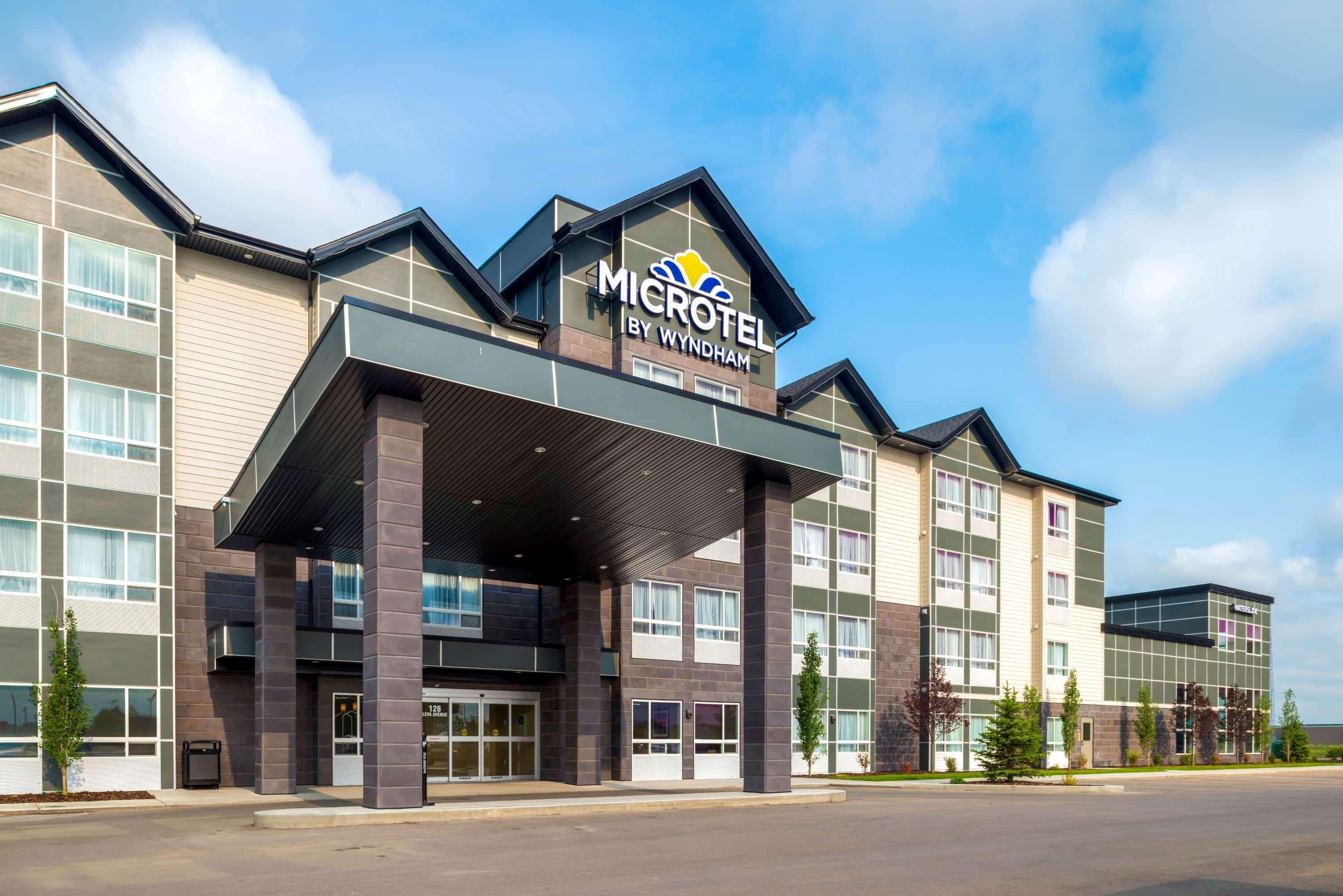 Microtel Inn & Suites By Wyndham רד דיר מראה חיצוני תמונה
