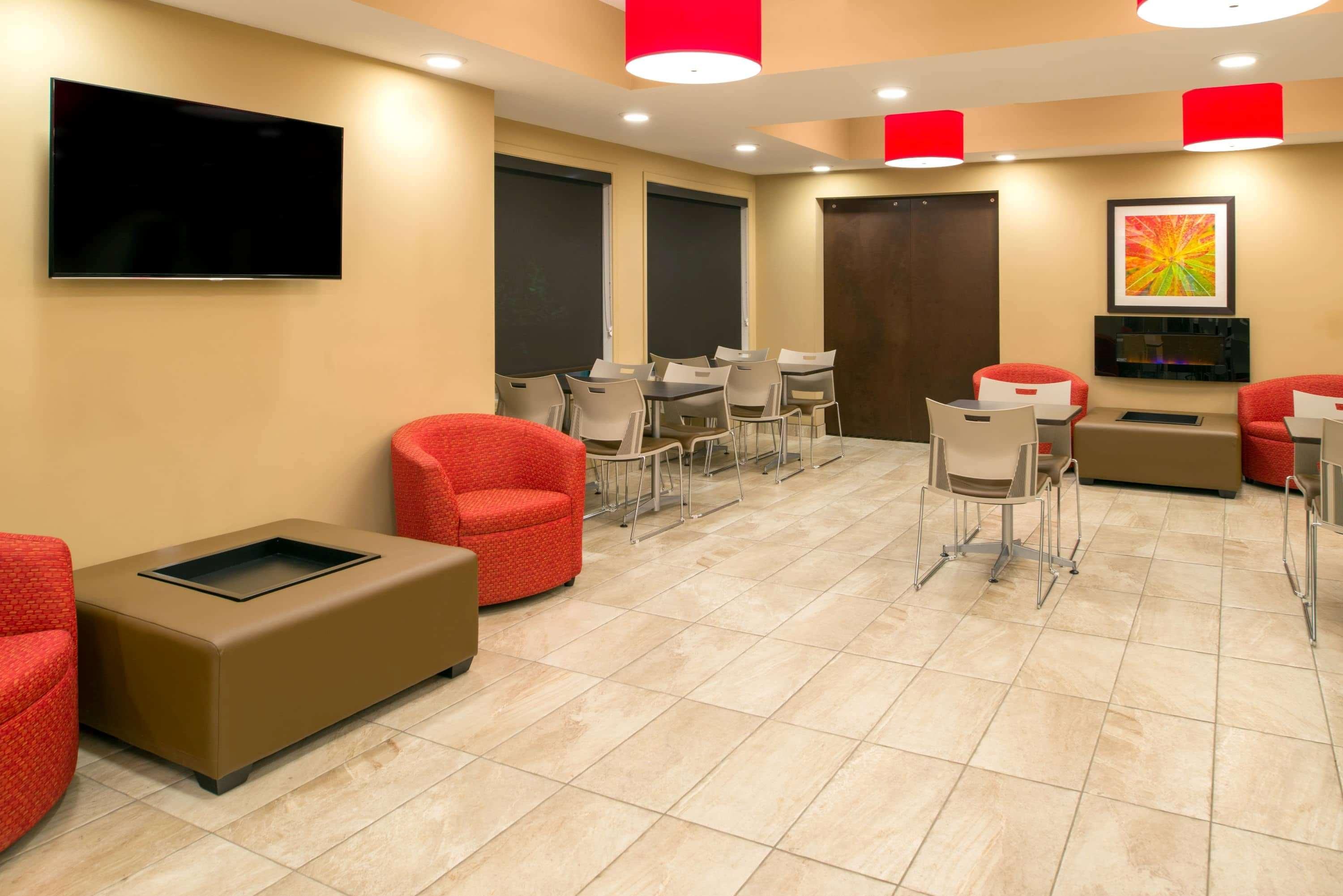 Microtel Inn & Suites By Wyndham רד דיר מראה חיצוני תמונה