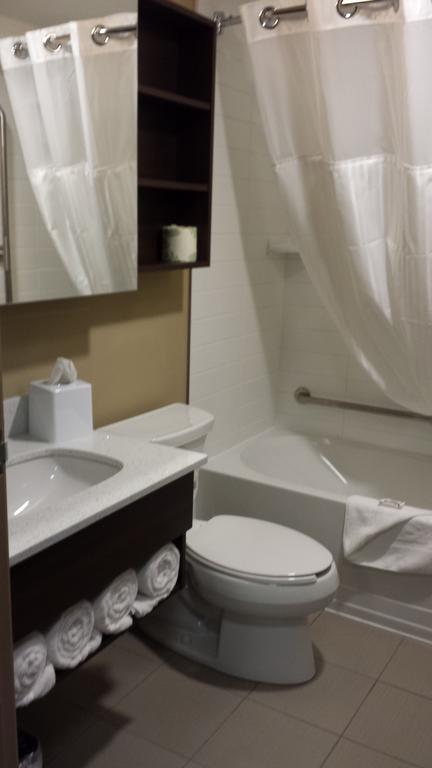 Microtel Inn & Suites By Wyndham רד דיר חדר תמונה